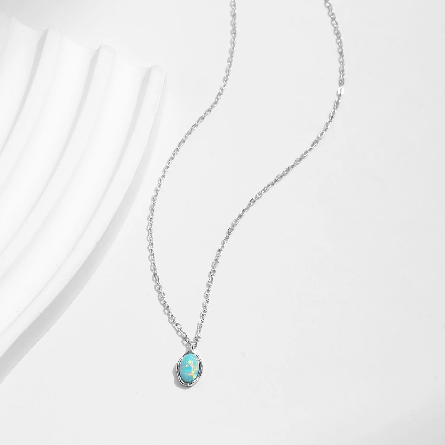 Vintage Irregular Wave Opal Solitaire Pendant Necklace